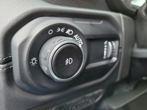 Used 2024 Jeep Wrangler Unlimited Rubicon w/ Technology Group image 20