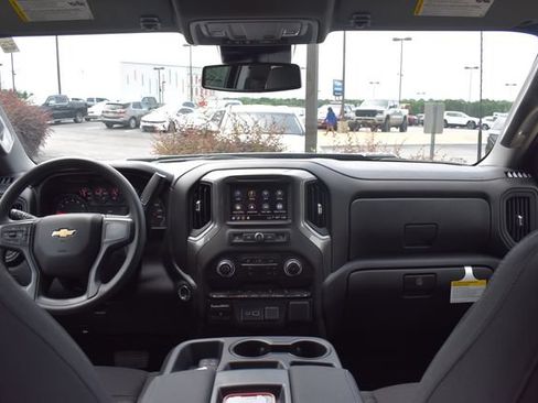 New 2026 Chevrolet Silverado 2500 Custom w/ Custom Value Package AWD/4WD image 3