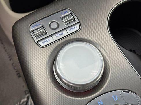 Used 2024 Genesis GV60 RWD w/ Cargo Package image 34