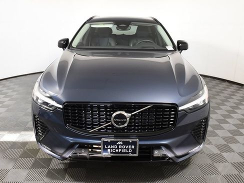 Used 2023 Volvo XC60 B6 Ultimate AWD/4WD image 10