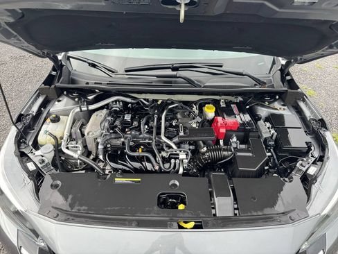 Used 2025 Nissan Sentra S FWD image 31