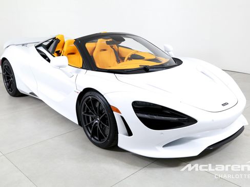 New 2026 McLaren 750S Spider image 4