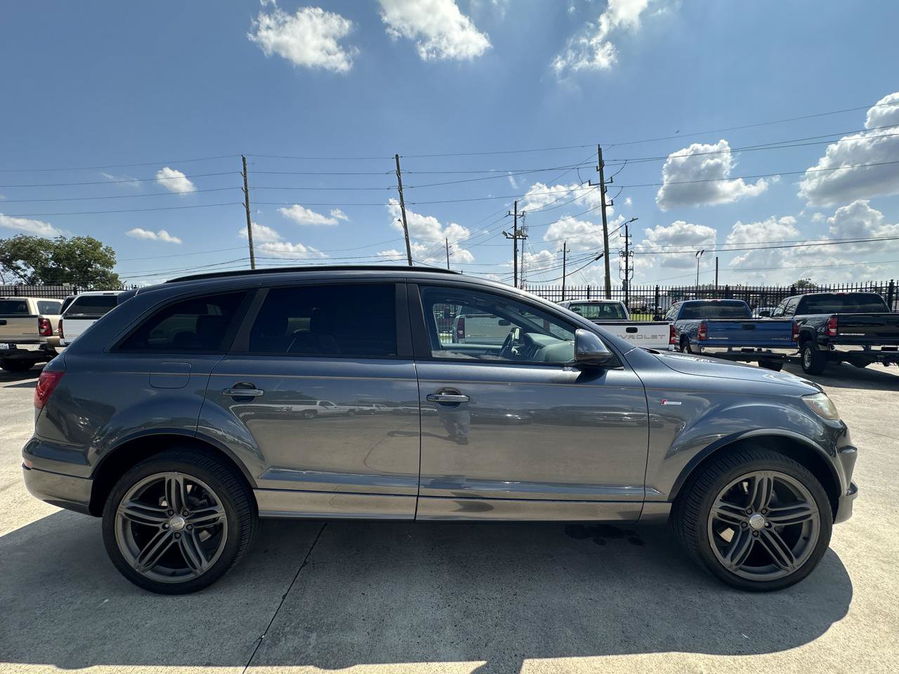 Used 2013 Audi Q7 3.0T S line Prestige w/ Technology Pkg AWD/4WD image 6
