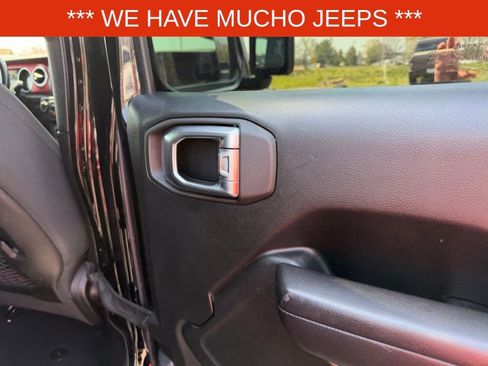 Used 2020 Jeep Gladiator Rubicon image 33