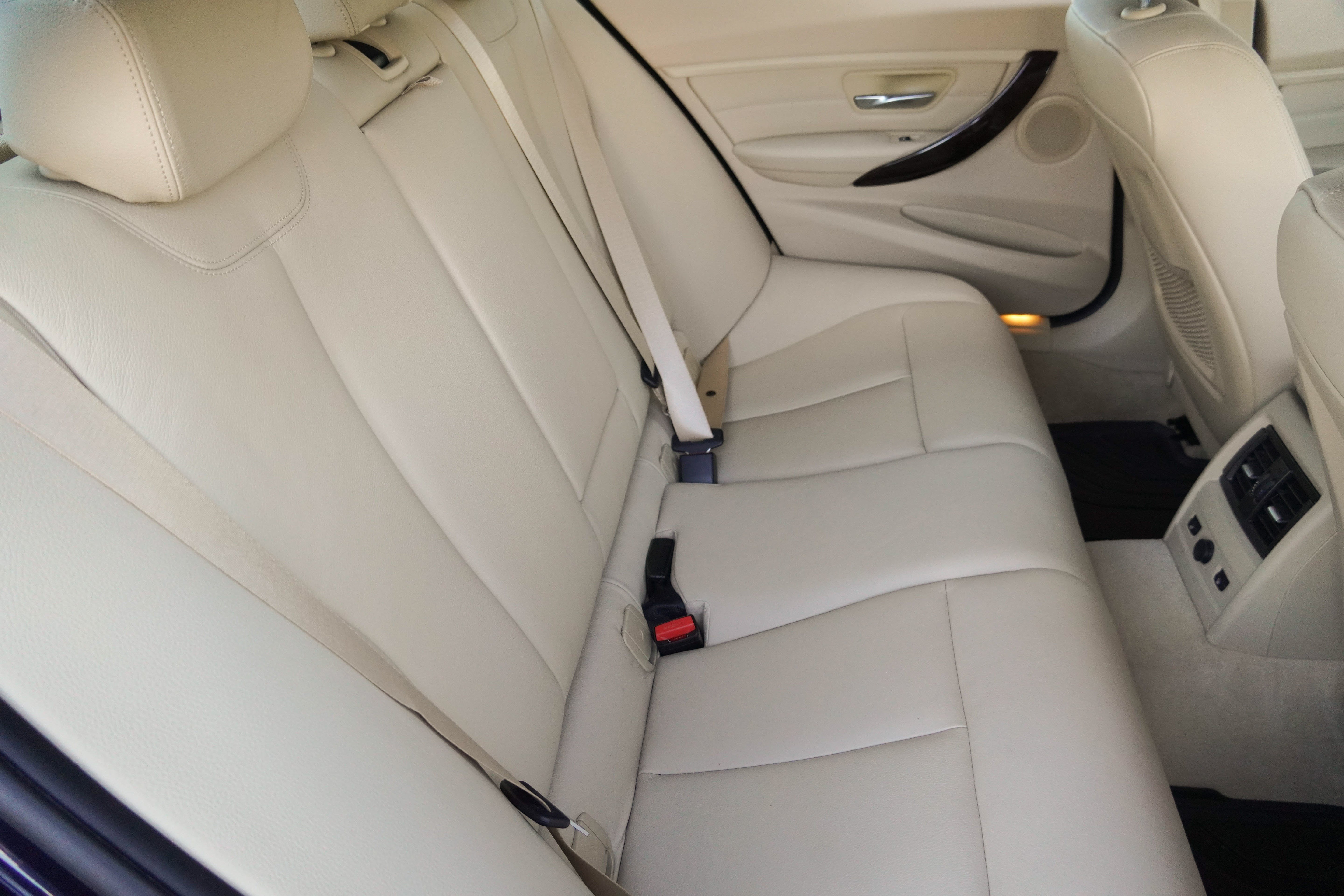 Used 2013 BMW 335i xDrive Sedan AWD/4WD image 36