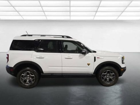 Used 2023 Ford Bronco Sport Badlands w/ Premium Package image 3