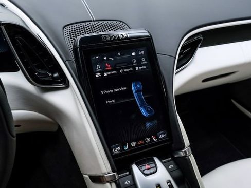 Used 2025 Ferrari Roma Spider image 69