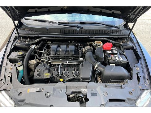 Used 2013 Ford Taurus Limited FWD image 55