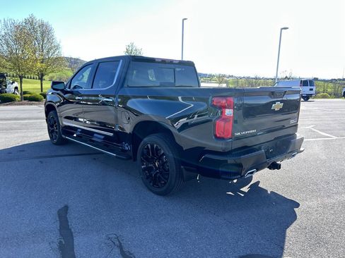 New 2026 Chevrolet Silverado 1500 High Country w/ Technology Package AWD/4WD image 5