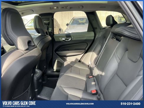 Certified 2023 Volvo XC60 T8 Plus w/ Protection Package Premier image 9