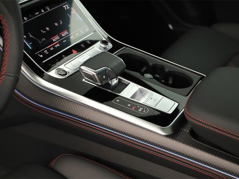 New 2026 Audi Q8 Prestige image 17