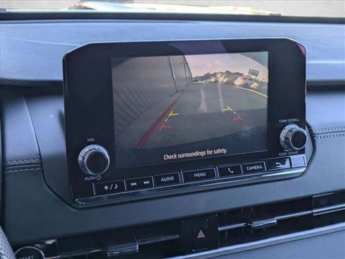 Used 2022 Mitsubishi Outlander SEL Black Edition image 9