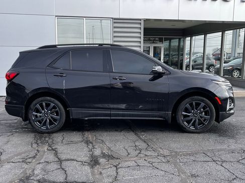 Used 2022 Chevrolet Equinox RS w/ RS Leather Package image 4