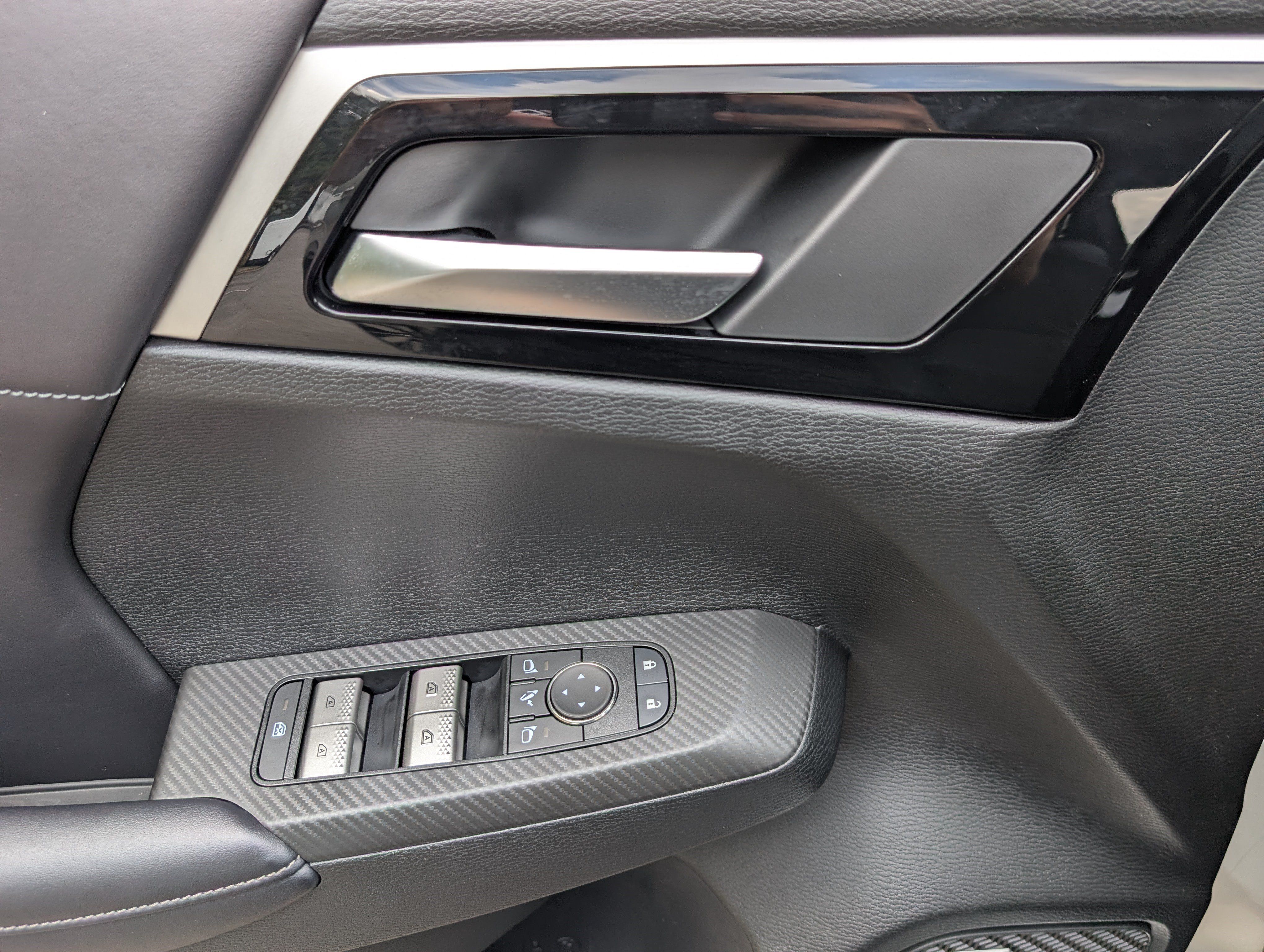 Used 2026 Mitsubishi Outlander SE AWD/4WD image 15