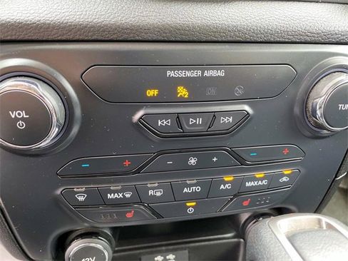 Used 2021 Ford Ranger Lariat w/ Equipment Group 501A High image 16