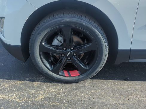 Certified 2021 Chevrolet Equinox Premier w/ Redline Edition AWD/4WD image 14
