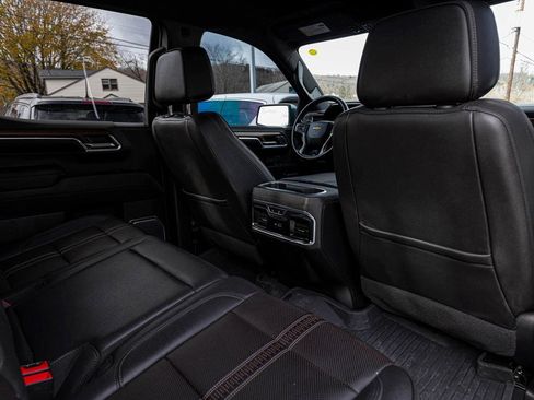 Used 2023 Chevrolet Silverado 1500 High Country w/ Z71 Off-Road Package image 30