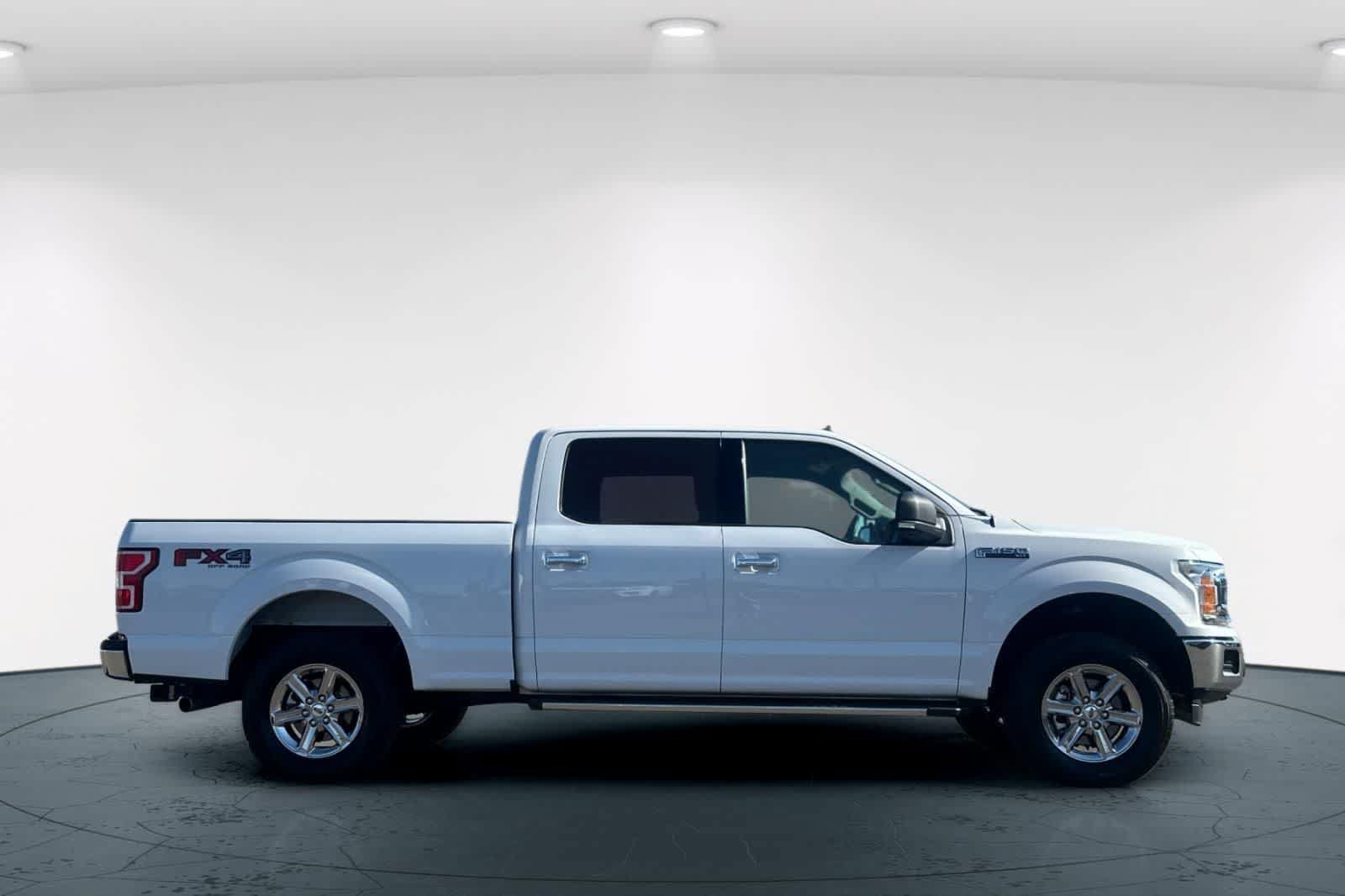Used 2019 Ford F150 XLT w/ Equipment Group 302A Luxury AWD/4WD image 6