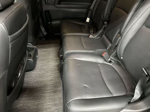 Certified 2023 Honda Odyssey Touring image 11