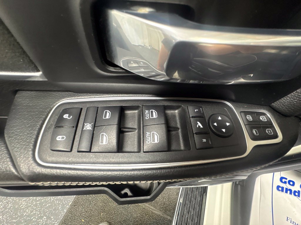 Used 2024 RAM 2500 Laramie w/ Sport Appearance Package AWD/4WD image 24