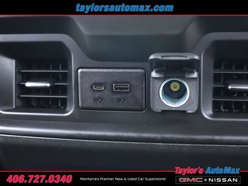 Used 2021 Chevrolet Silverado 1500 RST image 23
