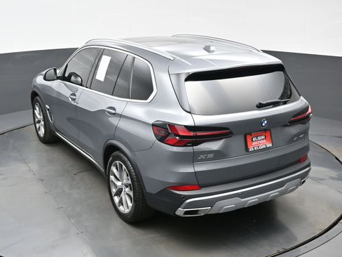 Used 2025 BMW X5 xDrive40i w/ Premium Package AWD/4WD image 35