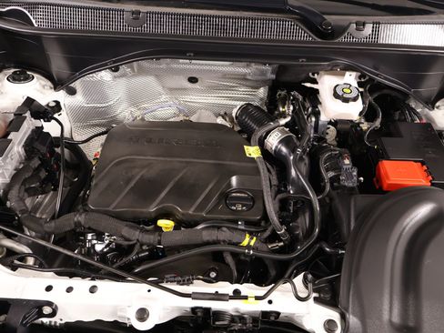 Used 2024 Buick Encore GX Preferred FWD image 18