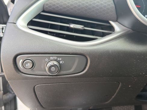 Used 2022 Chevrolet Malibu LT FWD image 22