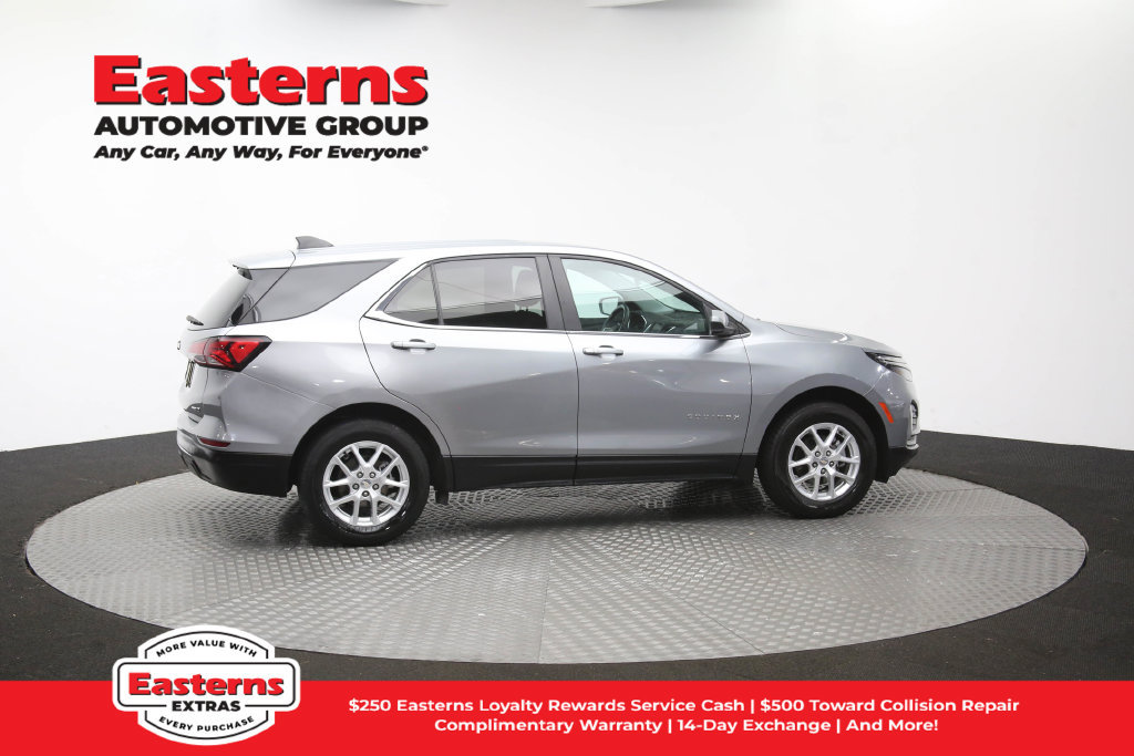 Used 2024 Chevrolet Equinox LT AWD/4WD image 46