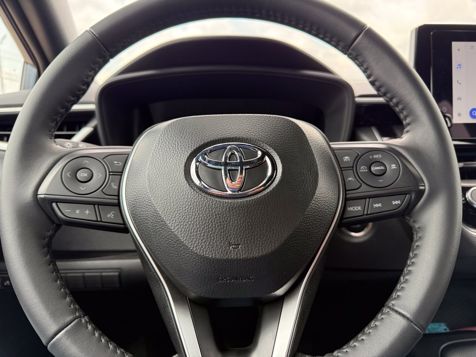 Used 2026 Toyota Corolla SE FWD image 9