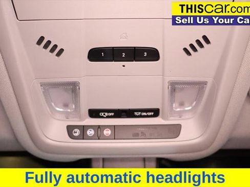 Used 2020 Chevrolet Equinox Premier FWD image 22