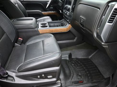 Used 2015 Chevrolet Silverado 1500 LTZ w/ LTZ Plus Package image 7