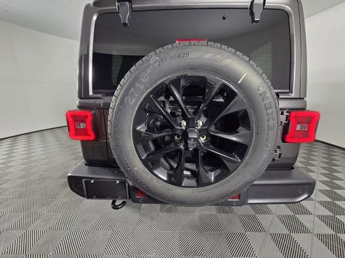 Used 2025 Jeep Wrangler Sahara w/ Safety Group image 30