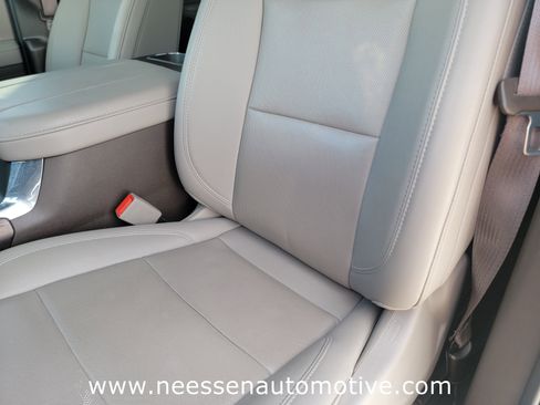 Used 2024 GMC Sierra 2500 SLT w/ Texas SLT Premium Package image 17