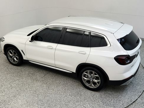 Used 2024 BMW X3 xDrive30i AWD/4WD image 15