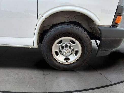 Certified 2021 Chevrolet Express 2500 RWD image 29