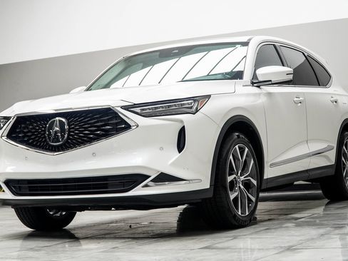 Used 2024 Acura MDX FWD w/ Technology Package image 8