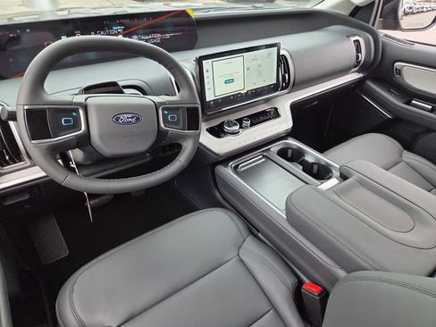 New 2026 Ford Expedition Max Active image 7