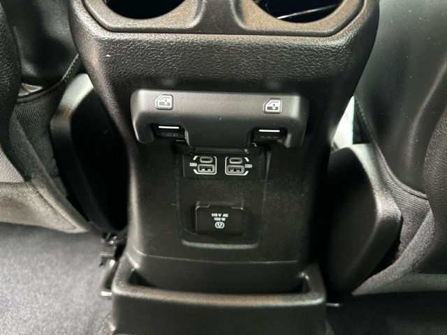 Used 2024 Jeep Wrangler High Altitude AWD/4WD image 19