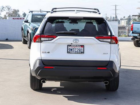 Used 2024 Toyota RAV4 XLE image 6
