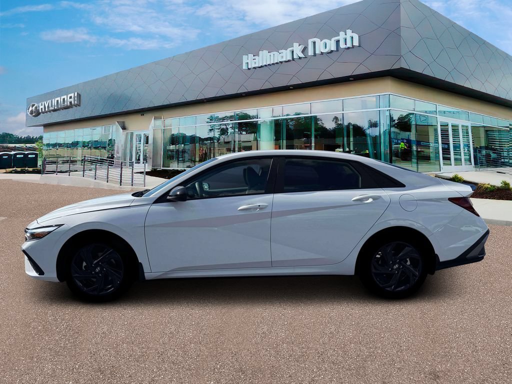 New 2026 Hyundai Elantra Sport FWD image 3