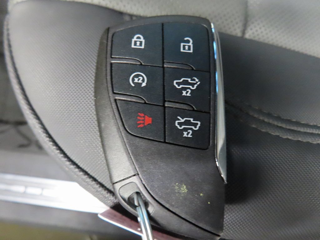 Used 2025 GMC Hummer EV 2X AWD/4WD image 74