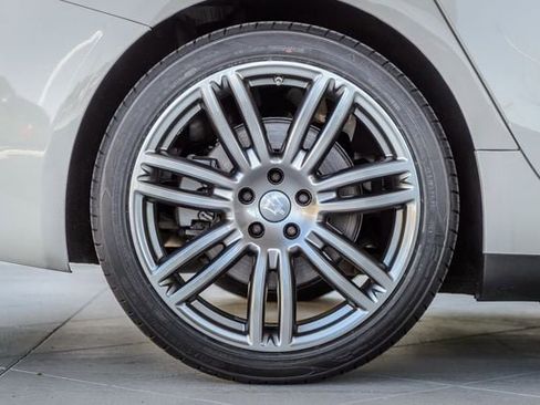 Used 2018 Maserati Ghibli image 14