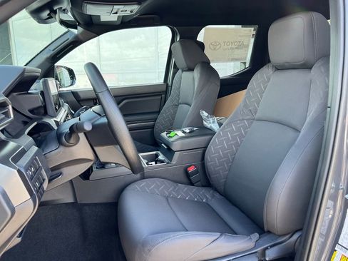 New 2026 Toyota Tacoma SR5 AWD/4WD image 19