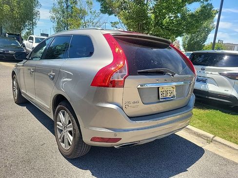 Used 2016 Volvo XC60 T6 w/ Proximity Package FWD image 4