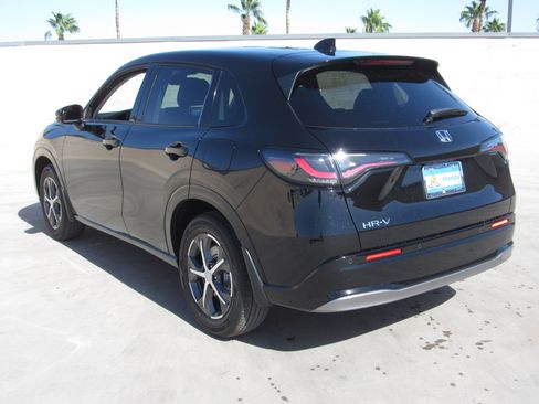 New 2026 Honda HR-V EX-L image 5