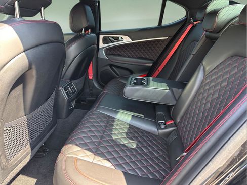 Used 2023 Genesis G70 3.3T w/ Sport Prestige Package RWD image 13