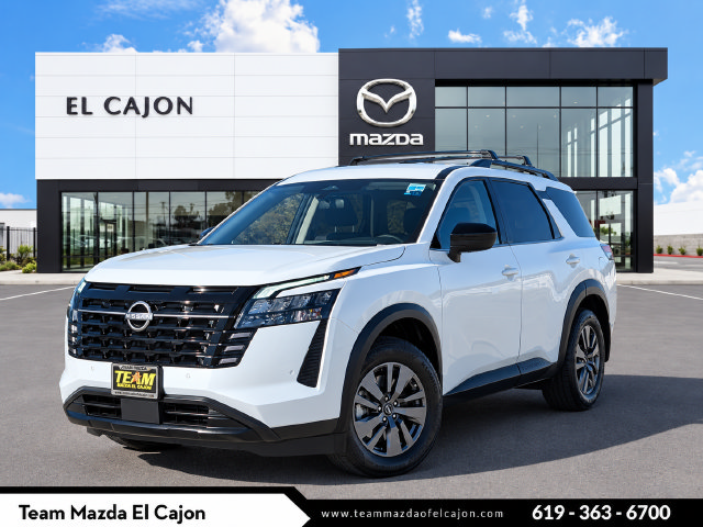 Used 2026 Nissan Pathfinder SV FWD image 1