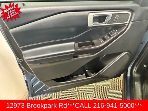 Used 2020 Ford Explorer XLT w/ Equipment Group 202A AWD/4WD image 8