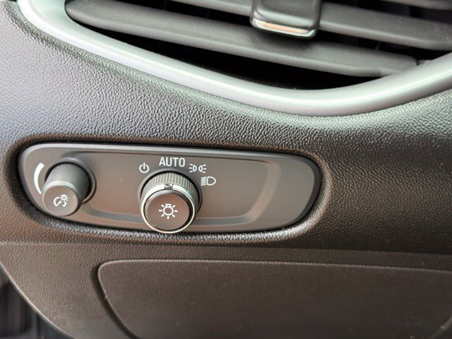 Used 2023 Chevrolet Malibu LT FWD image 29